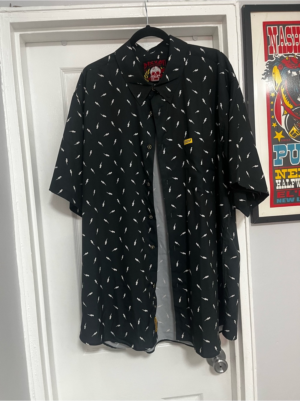 DIXXON NWOT Navy Blue Short Sleeve Button Shirt with White Lightning Print